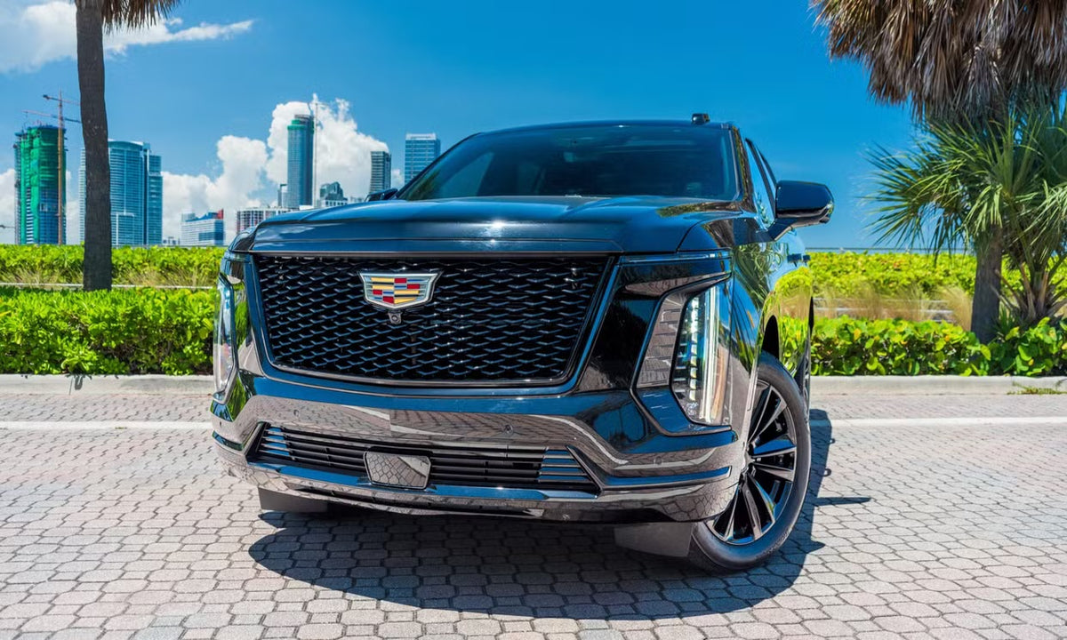 Cadillac Escalade — Black