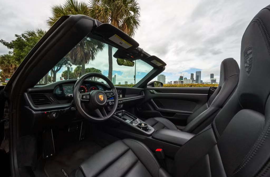 Porsche 911 Carrera S Cabriolet — Black