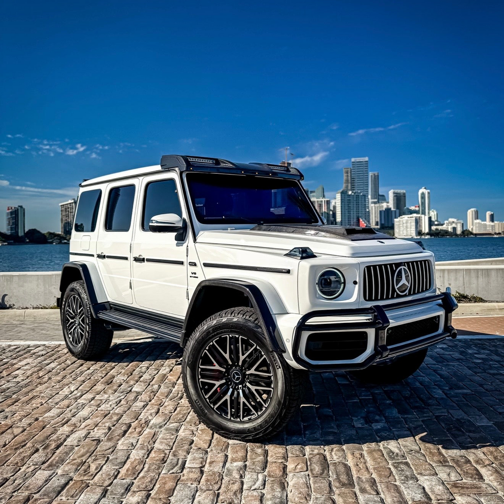 Mercedes-AMG G 63 — White