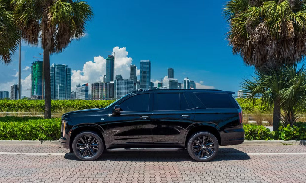 Cadillac Escalade — Black
