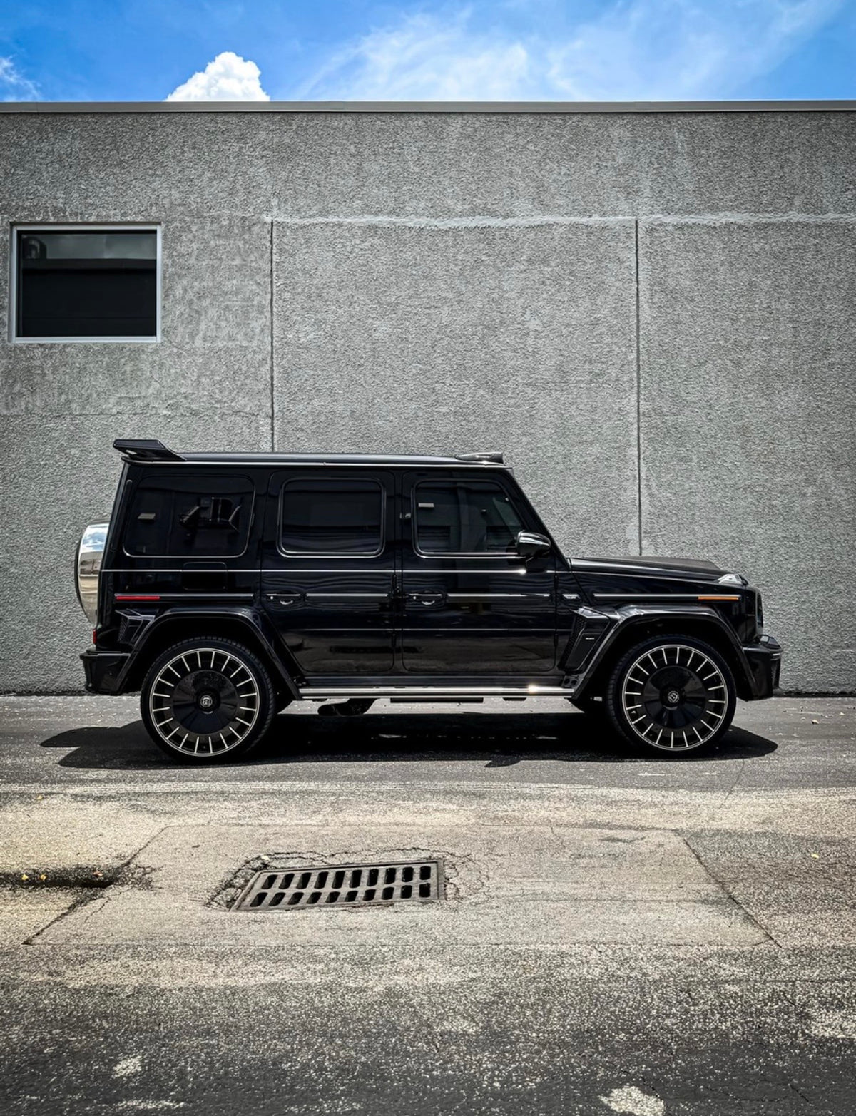 Brabus Mercedes-AMG G 63 — Black